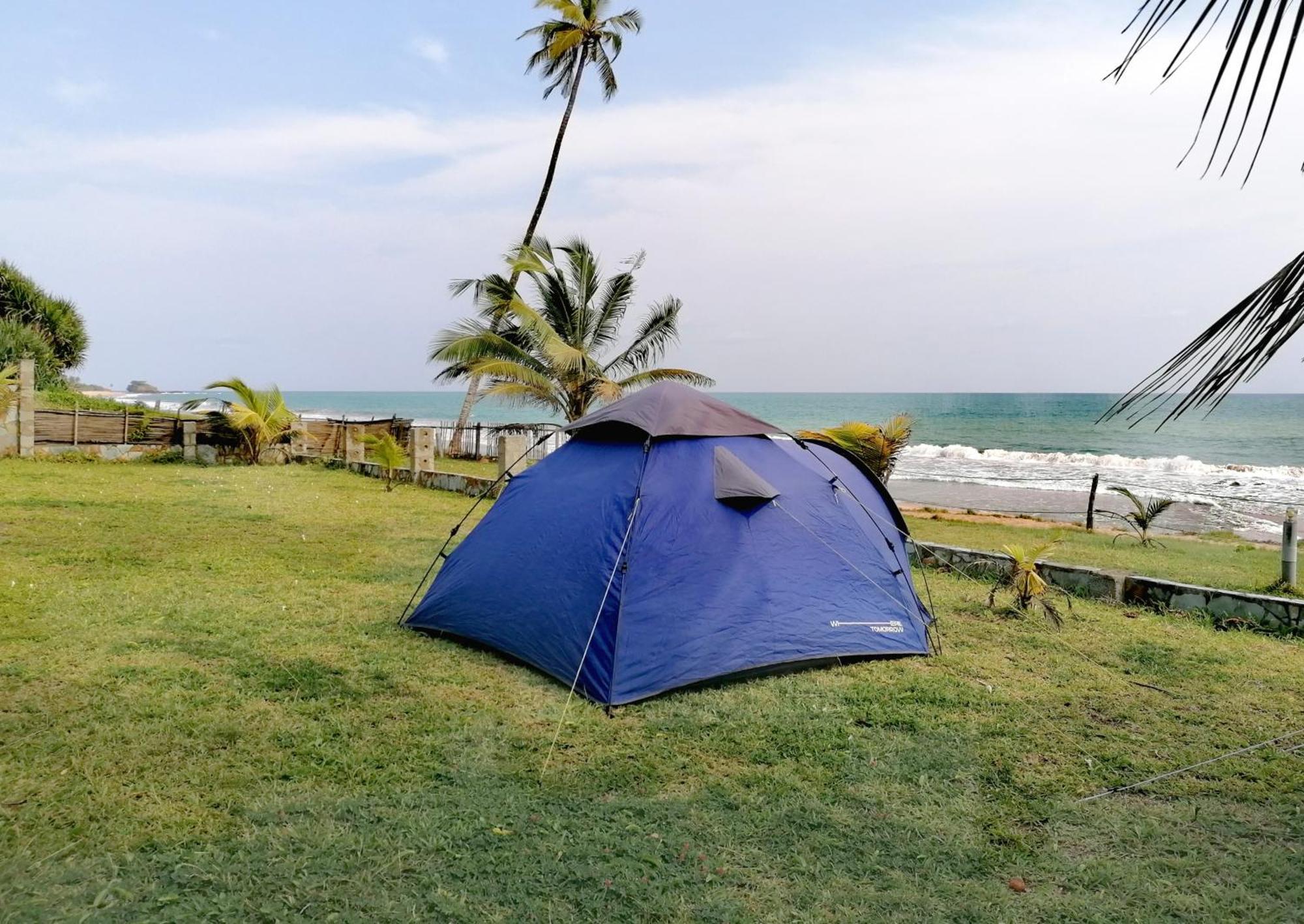 Afro Beach Eco Resort Butre Kamer foto
