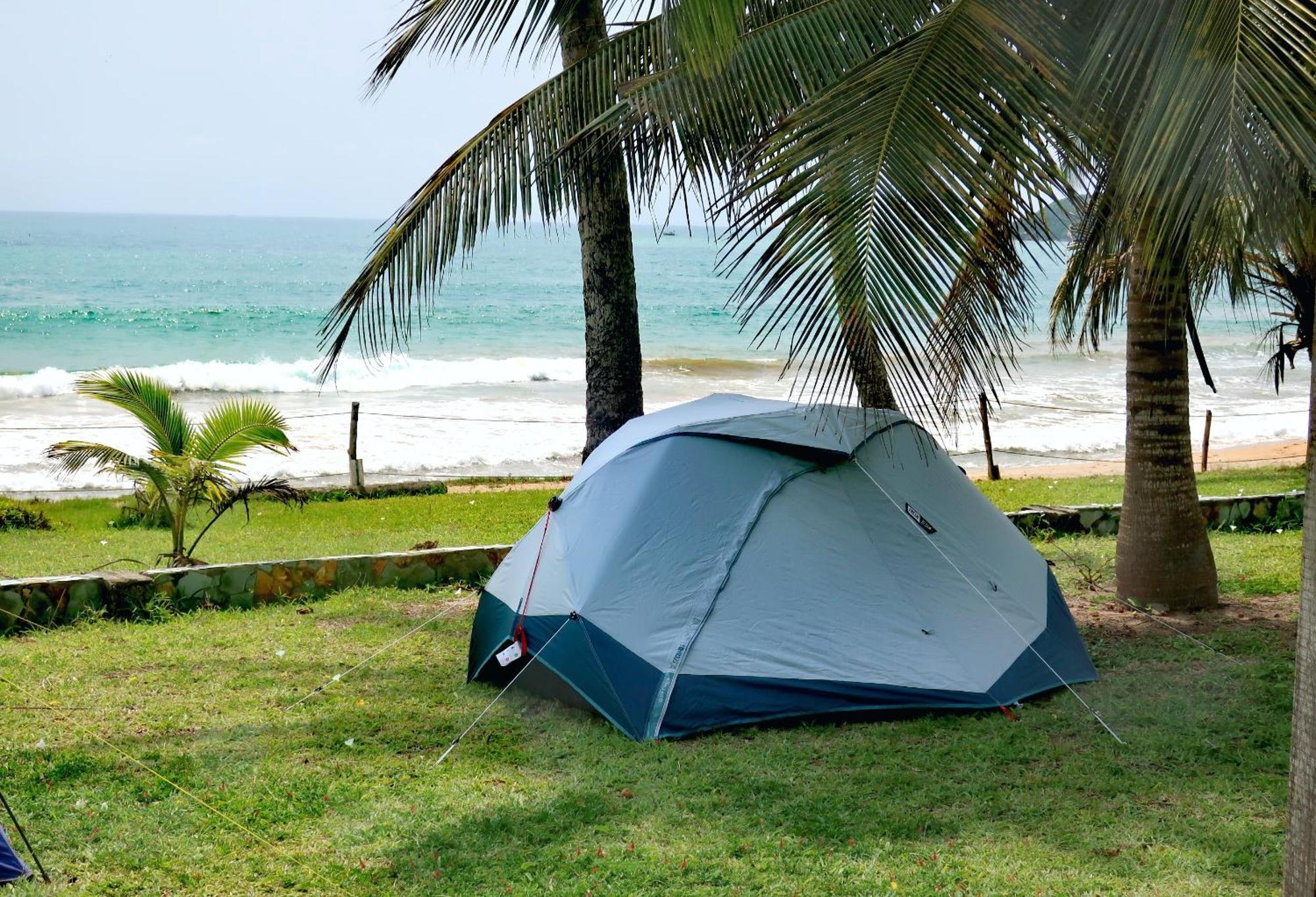 Afro Beach Eco Resort Butre Kamer foto